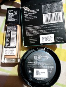 Maybelline New York Foundation With Compact 128