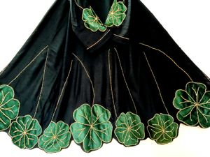 ☘️New Trending Floral Kali Abaya☘️