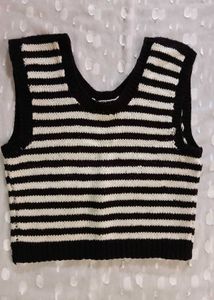 Aesthetic Black And White Top.