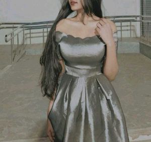 Elegant Off-Shoulder Party Dress