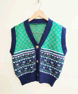 Patterned Knit Vest size-40