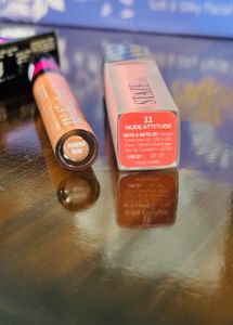 Elle 18 gloss and staze 9 to9 lipstick