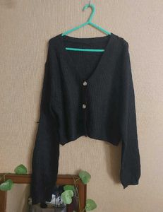Black Cropped Long Sleeve Cardigan