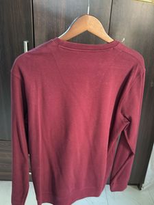 Maroon Basic Sweatshirt