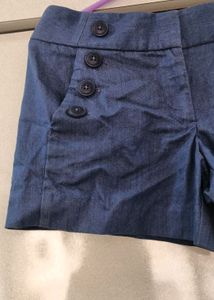 Korean Buttoned Shorts 🌷