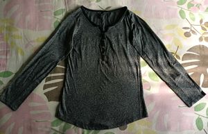 Max Women Wear T-shirt