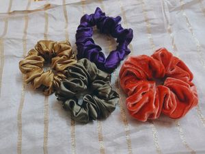Scrunchies/Hair Bands
