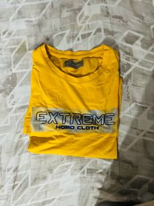 Yellow &#39;Extreme&#39; T-Shirt