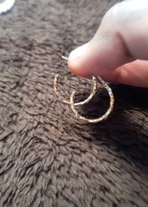 Golden Earing (Asthetic)