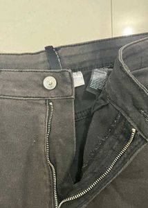 H&amp;M  Mom Loose Fit Trouser