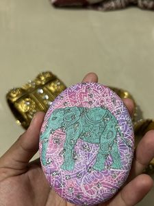 Travel Friendly Handy Mirror