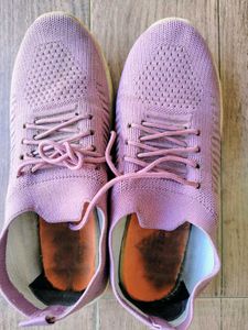 COMBO FLATS AND SNEAKERS