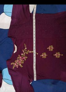 Elegant Embroidered Kurta