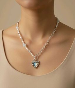 Heart Pendant Pearl Necklace
