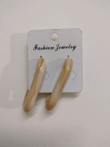 Earings