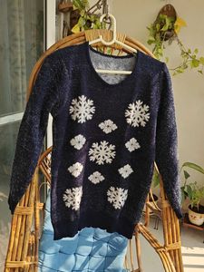 Snowflake Warm Pullover