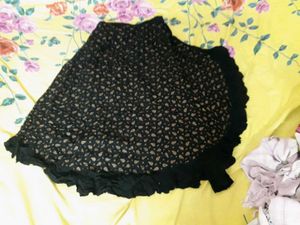 Elegant Black Ethnic Skirt