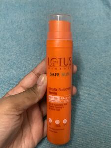 LOTUS HERBALS SafeSun UltraRx Sunscreen Serum