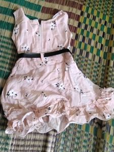 Cute Girls&#39; Dress not used