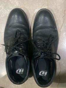 ID: Being Cult Black Leather Shoes