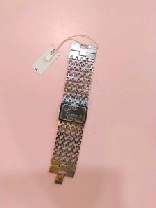 Elegant Silver-Tone Fashion Watch