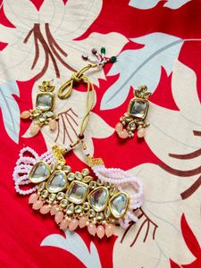 Kundan Choker Set with Earrings