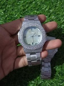 (Pack Of 2) Iced Out Diamond Watch 🔥