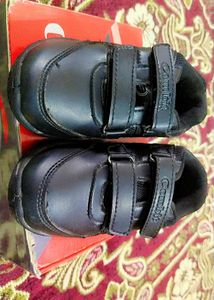 Comfortfit Kids&#39; Black Sneakers - Size Unknown
