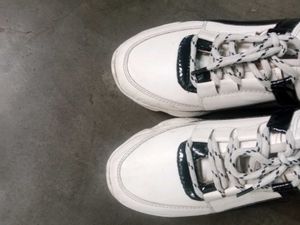 Girls Sneakers