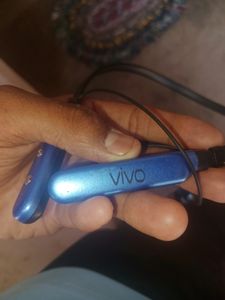 Vivo Neckband