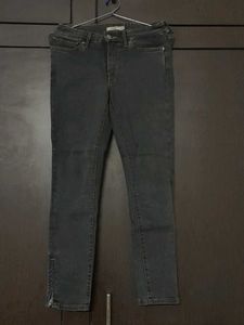 Levi&#39;s Black Denim