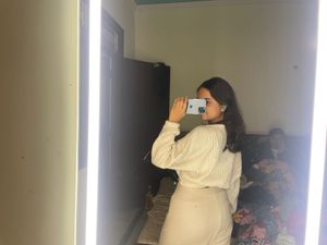 Stylish Knit Cropped Sweater