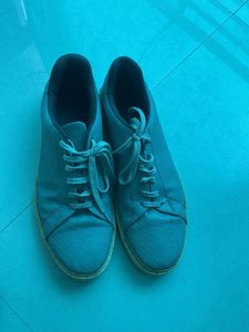 Simple Blue Sneakers