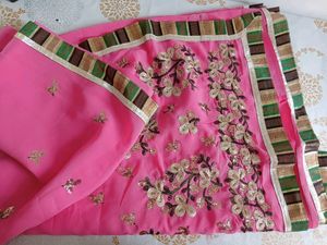 Women's Georgette Embroidery Saree