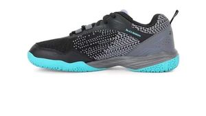 it is yonex sports shoes