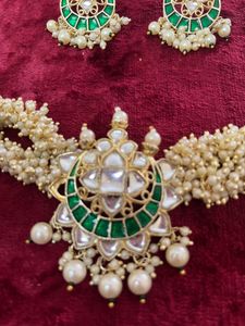 Grab This Elegant Kundan Choker &amp; Earring Set