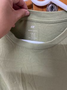 H&M Olive Green Tee - Medium