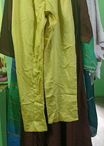 New Beautiful Frock Wd Lmn Yllo Bottem