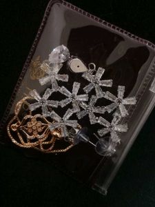 Ad Earings With Anti Tarnish Bracelet