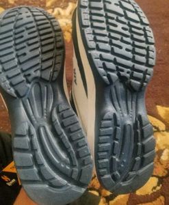 Stylish White &amp; Blue Sports Shoes
