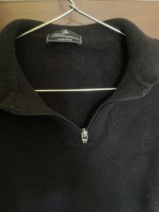 Unisex Black Sweatshirt