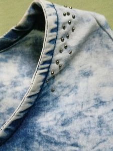 Acid Wash Sleeveless Top