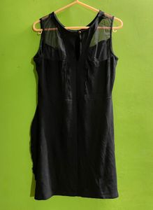 Besiva Mini Black Dress