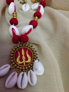Seashell Trident Necklace Set