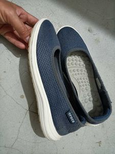 Original Crocs For Showroom Selling due to Size I