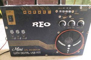 REO Mini CFL Inverter &amp; FM Radio