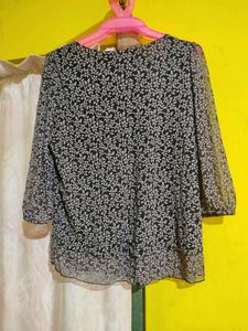 Vintage Printed U Neck Top