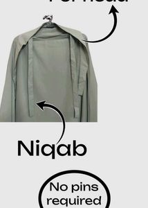 Modest Women&#39;s Outfit