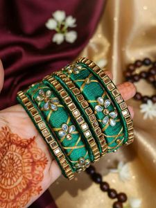 Green Bangle Set