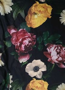Floral Print T-Shirt - XXL Size
